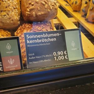  at Steinecke in Berlin