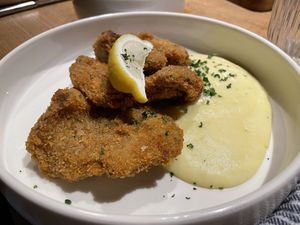 Austernpilzschnitzel  at Frieda in Kassel