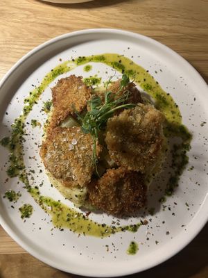 Austernpilze als Schnitzel mit Kohlrabi auf Kartoffelp-Limetten Püree     at Frieda in Kassel