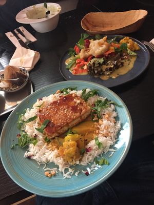 Tofu steak and dim sum at P'aa Restaurant Lounge in Linz