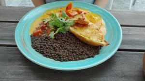 Fruity coconut curry with lentils at P'aa Restaurant Lounge in Linz
