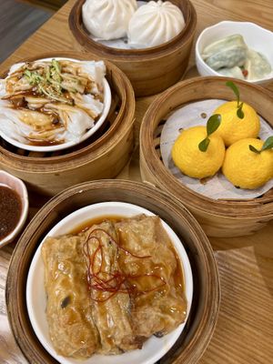   at Hong Yi Su Restaurant in Guangzhou