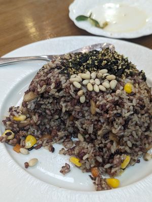  at Hong Yi Su Restaurant in Guangzhou