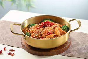  at Hong Yi Su Restaurant in Guangzhou