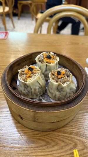 Truffle Dumplings  at Hong Yi Su Restaurant in Guangzhou