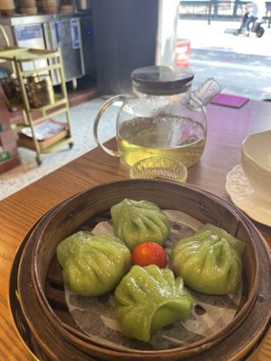   at Hong Yi Su Restaurant in Guangzhou