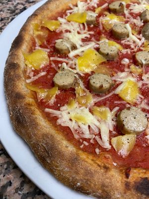 Salsiccia vegan e provola at Rapsodia in San Felice Sul Panaro