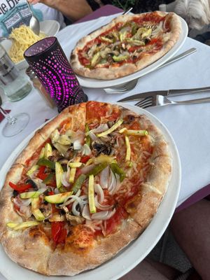 Vegan cheese on the pizzas 🍕 😋 👌 at Sorrento di Italia in Lanzarote