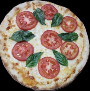 Pizza Margherita at Pizza Per Voi  in Alajuela