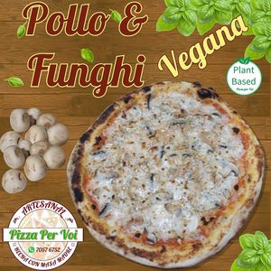 Pollo & Funghi vegana....deliciosa!! 😋😋🥰🥰 at Pizza Per Voi  in Alajuela