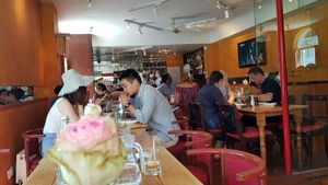 Sunday lunchtime at Riccardo's Italian Restaurant in South West London