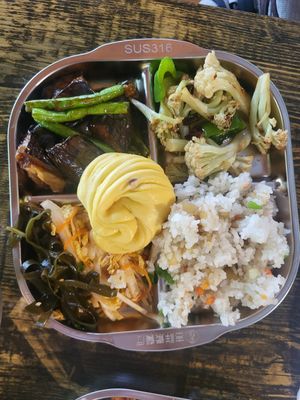  at Jixiang Vegetarian Restaurant in Lijiang