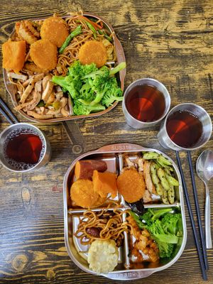  at Jixiang Vegetarian Restaurant in Lijiang