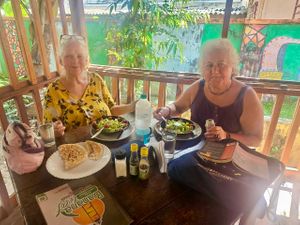 Welcome ladies at Banana Leaf Restaurant Kovalam in Kovalam