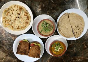 You can mix India and continental food at Banana Leaf Kovalam, no problem at Banana Leaf Restaurant Kovalam in Kovalam