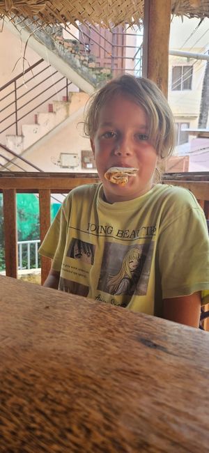 I can’t talk now my mouth is full at Banana Leaf Restaurant Kovalam in Kovalam