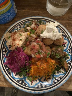 Lebanese-style dish  at Los Barbados in Tokyo