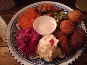 Vegetarian matzah at Los Barbados in Tokyo