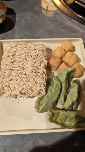  at Hot Pot 757 in Henrico