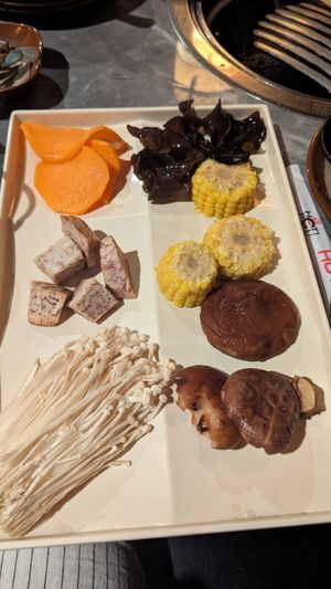  at Hot Pot 757 in Henrico