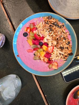 Bowl at noa.s Café in Kerpen