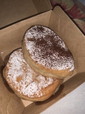   at Pasticceria Artemisia in Ravenna