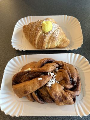 Brioche alla crema e Babka al cioccolato   at Pasticceria Artemisia in Ravenna