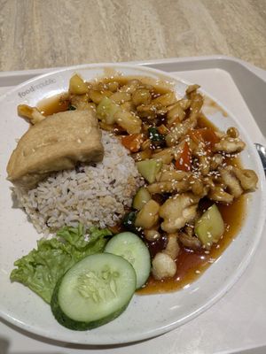 Sweet & Sour Shimeji Mushroom & Multigrain Rice (with Tofu) at Organic Vegetarian @ Pavilion KL in Kuala Lumpur