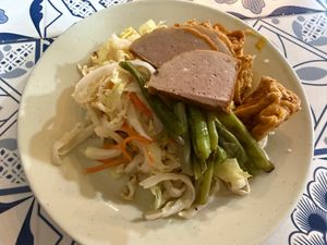Noodles at Quán Chay Diệu Hoa in Hoi An