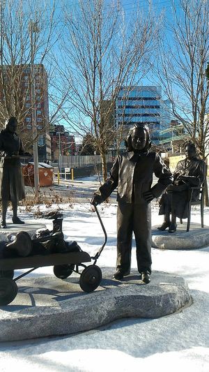 Sculture at Halifax Seaport Farmers Market in Halifax