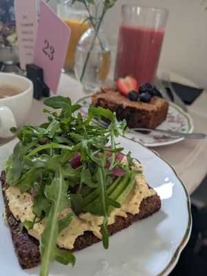 Avocado hummus toast at Relove  in Helsinki