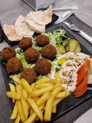 Falafel plate at Chawarma Canaan in Casablanca