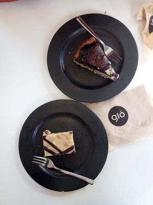 Yummy raw desserts at Glo - Laugavegur in Reykjavik