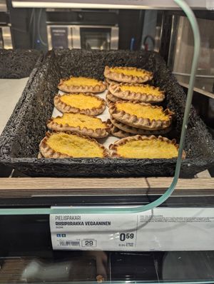  at HEL - Alepa - T2 in Vantaa