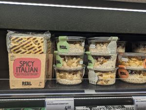  at HEL - Alepa - T2 in Vantaa