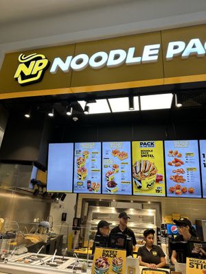 Counter  at Noodle Pack in Ploiesti