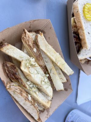 Garlic Rosemary Fries  #Veganuary at Soul Miner's Garden  in Charlotte