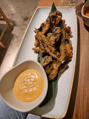 The mayonnaise isn't vegan at Saona in Alicante