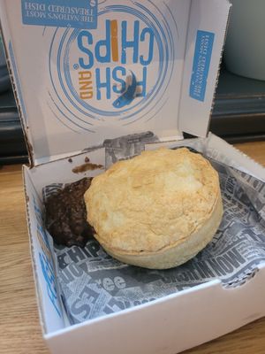 Vegan Steak Pie at Tafarn Y Garth in Bangor