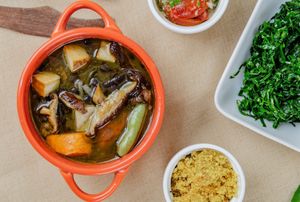 Hoje tem Feijoada vegana aqui no Lalus veggie!!! #Veganuary at Lalu's Veggie in Florianopolis