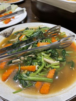 Steamed veggies   at Vô Vi in Hanoi