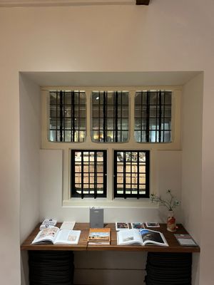  at Café Laken in Leiden