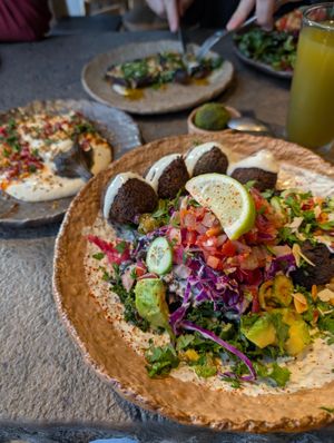 latin lover salad with falafel at Honest Greens - Las Tablas in Madrid