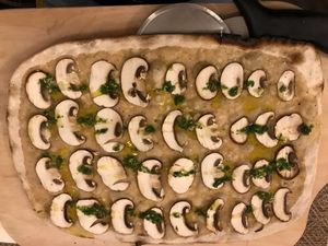 Tarte flambée vegan aux champignons  at Eve au Paradis Vegan in Mulhouse