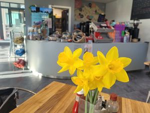 Cantîn Inside at Cantîn in Conwy