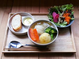 Vegetable Soup and salad with a buguette at Shima Vegetable Restaurant おやさい食堂 in Takamatsu