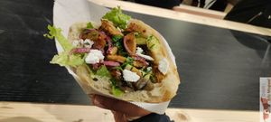 Zoom on Doner at Mōpa X La Communale in Saint-ouen-sur-seine