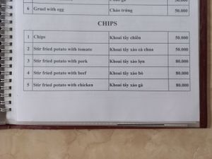 Chips section at Sapa Market - Gian Hang 19 (Booth 19) in Lao Cai