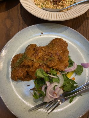 Tending  at Kommune Lebuh Victoria in Penang