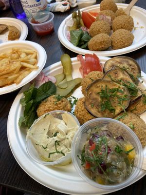 Falafel plate with fried aubergine and hummus ❤️  at Jamal's Falafel in Oslo
